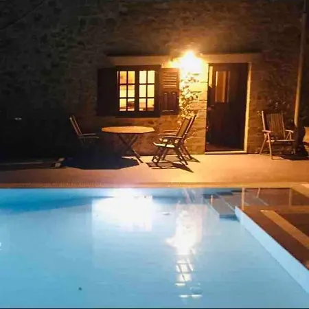Aris In Crete With Heated Pool!