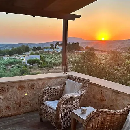 Villa Aris In Crete With Heated Pool! Neo Chorio (Crete)